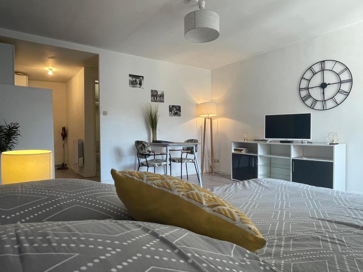 Moissac Centre Studio 30m2 Calme Cour Intérieure vélo Netflix Exterior foto